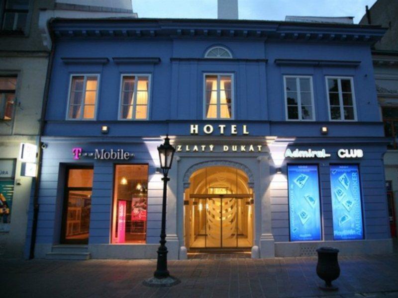 Boutique Hotel Zlaty Dukat Кошице Экстерьер фото