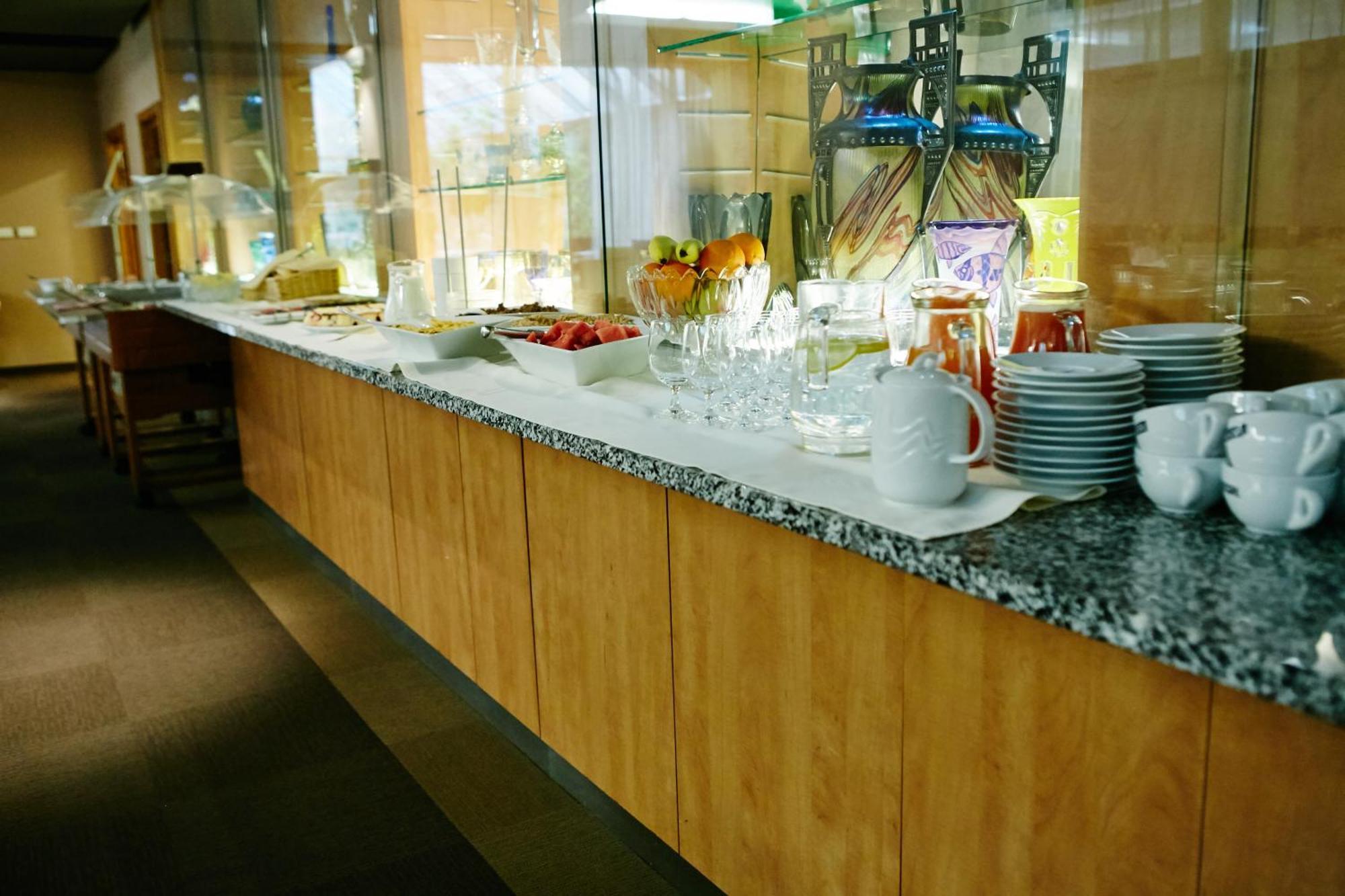 Boutique Hotel Zlaty Dukat Кошице Экстерьер фото